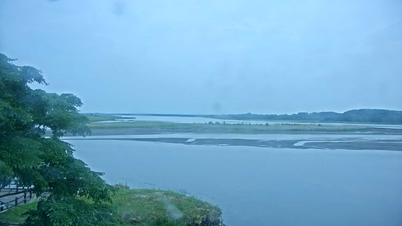 濤沸湖と斜里岳