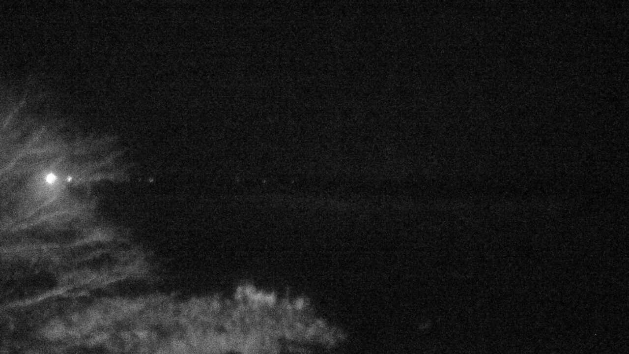 濤沸湖と斜里岳