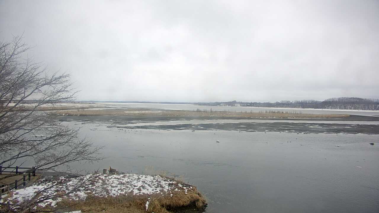濤沸湖と斜里岳