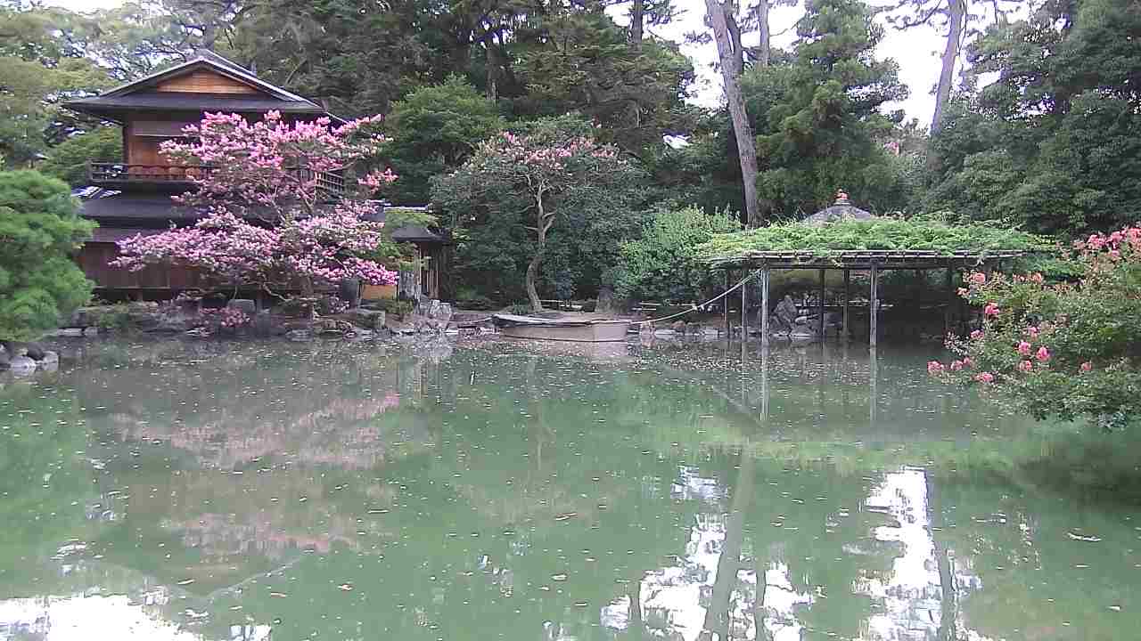 京都御苑（九條家の遺構・拾翠亭）