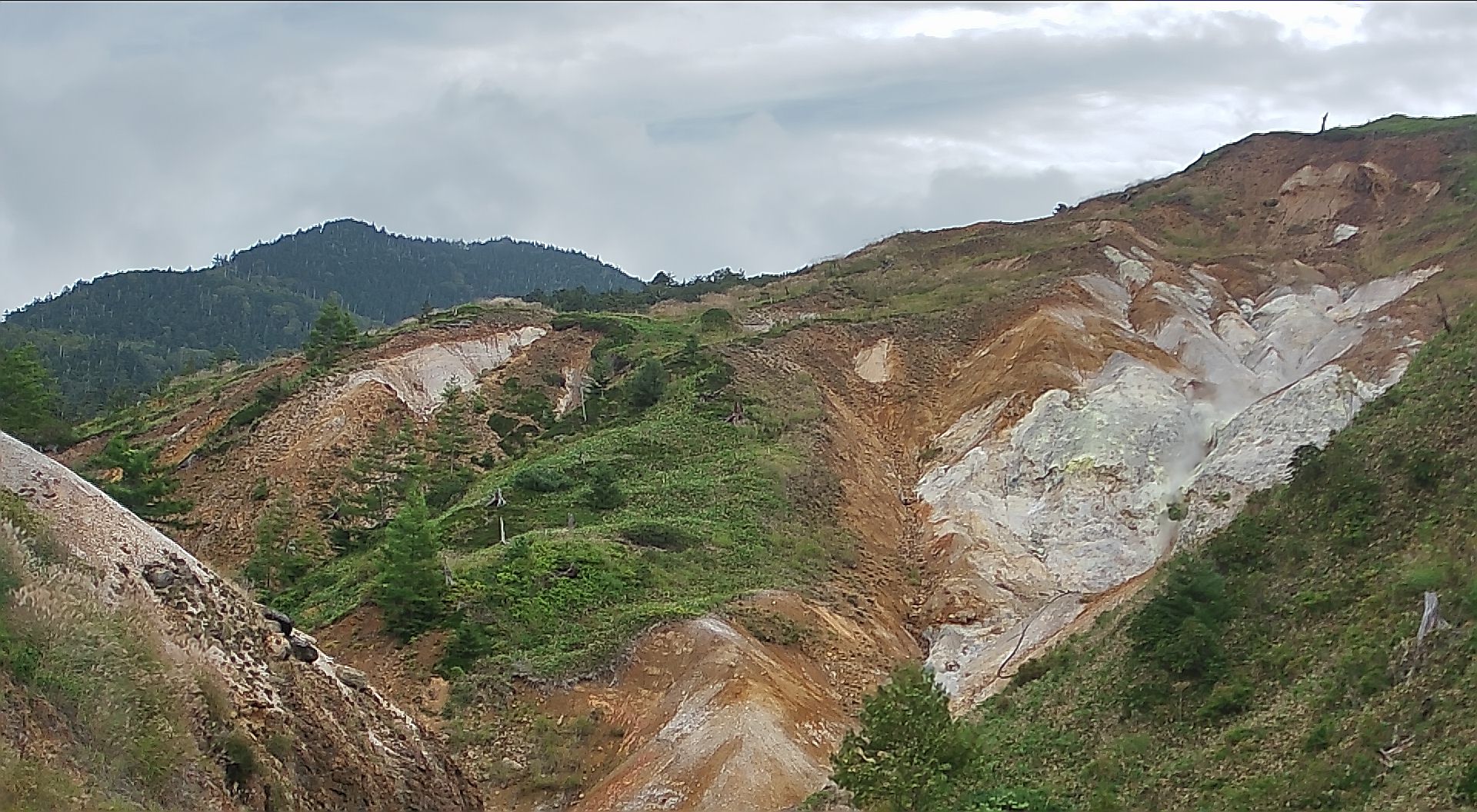 Karabuki as viewed from Manza Nature Center 