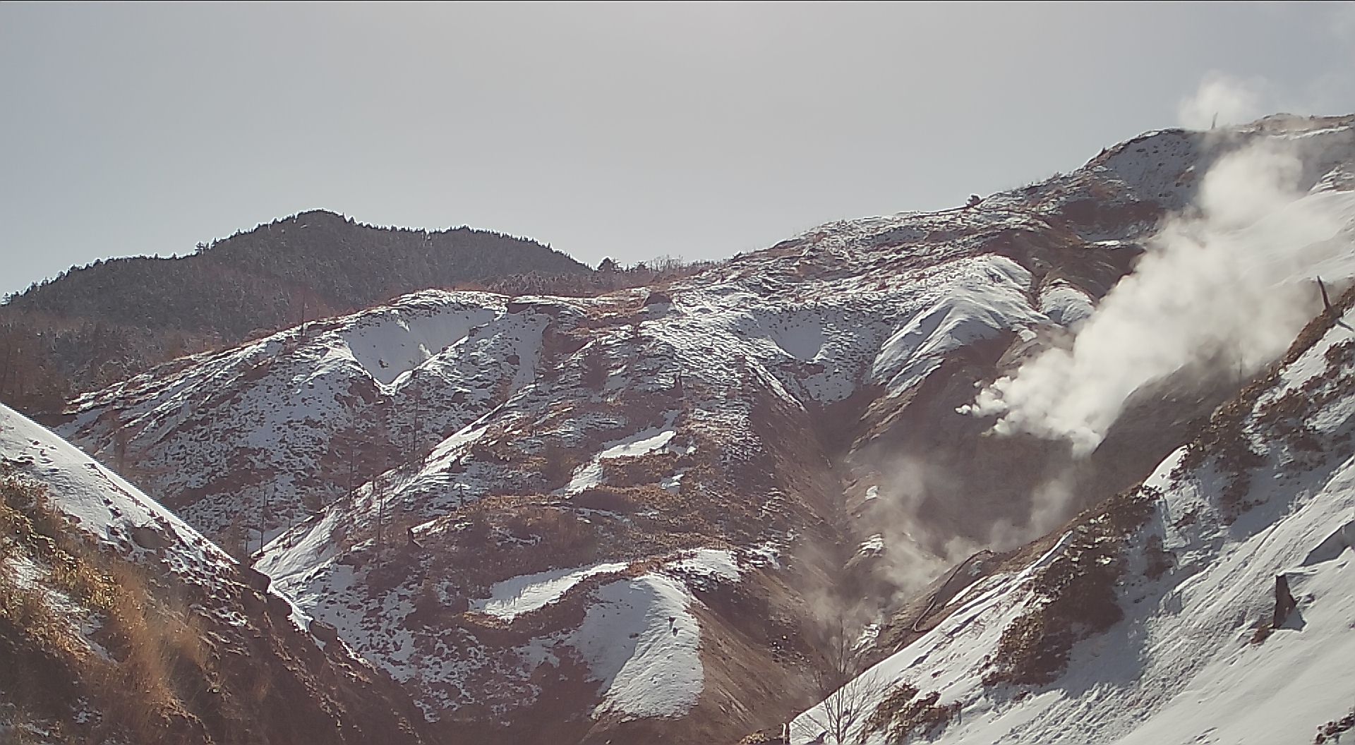 万座しぜん情報館から見た空吹