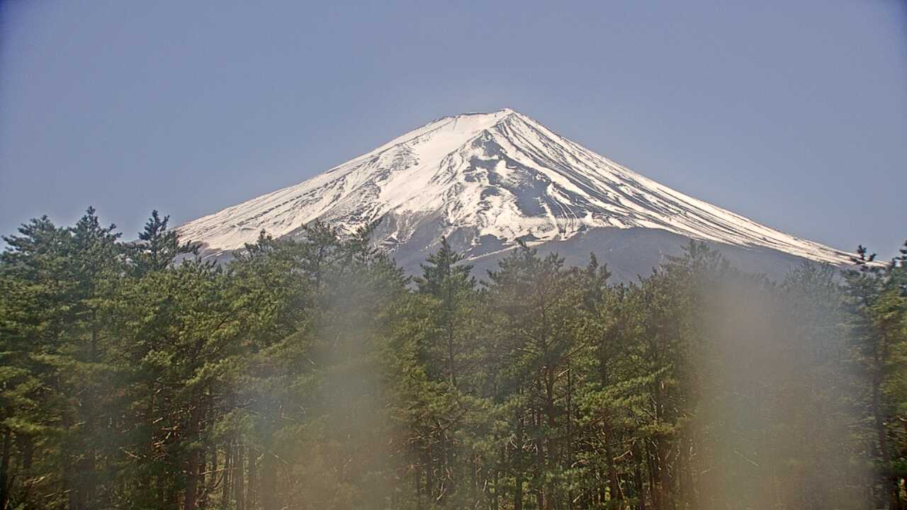 富士北麓からみた富士山１（環境省生物多様性センター）