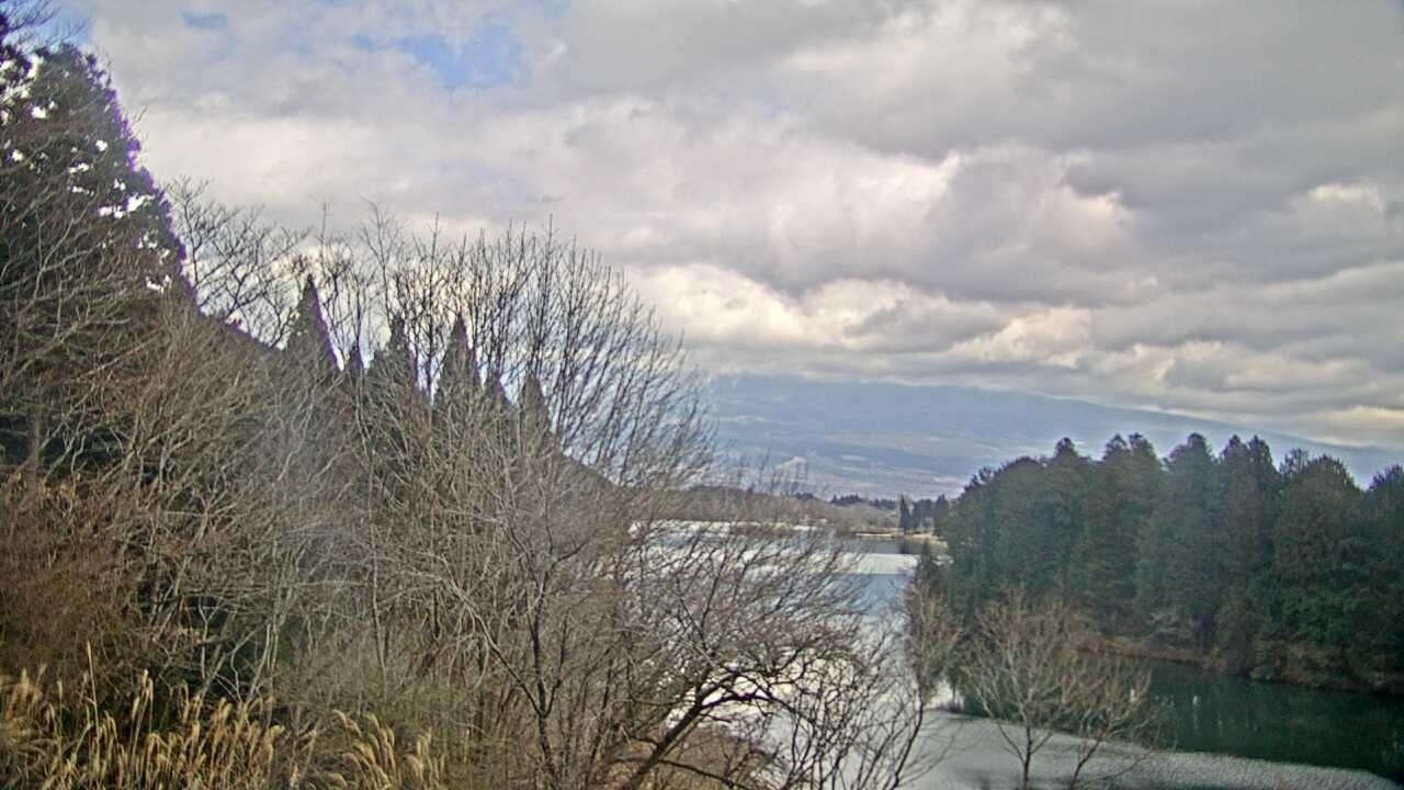 田貫湖畔からみた富士山