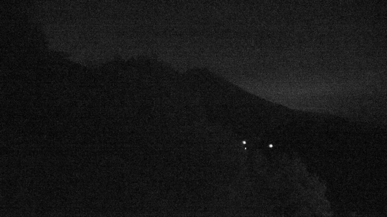 田貫湖畔からみた富士山