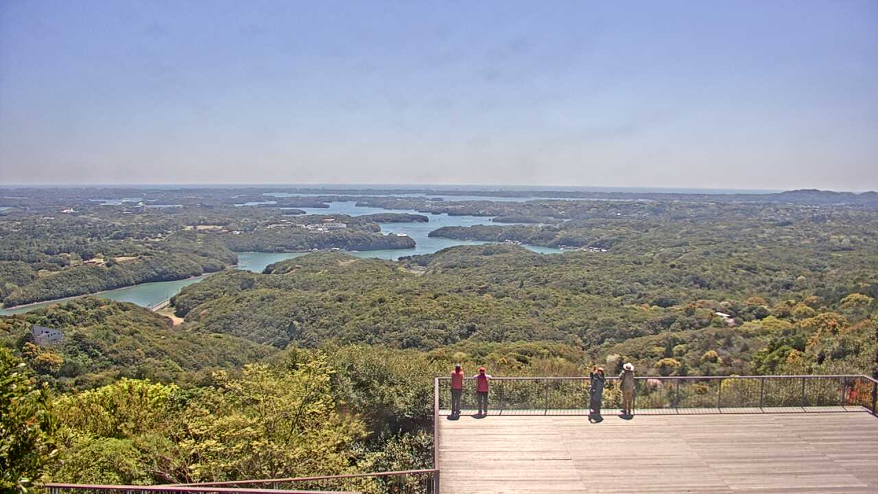 志摩半島横山からみた英虞湾