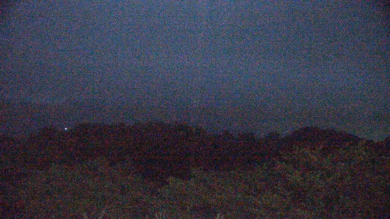南阿蘇からみた阿蘇山系の根子岳