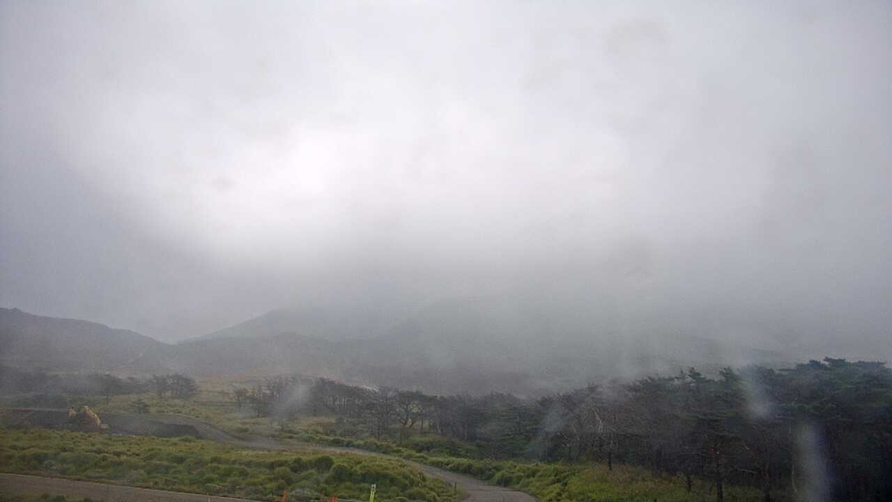 えびの高原からみた霧島連山