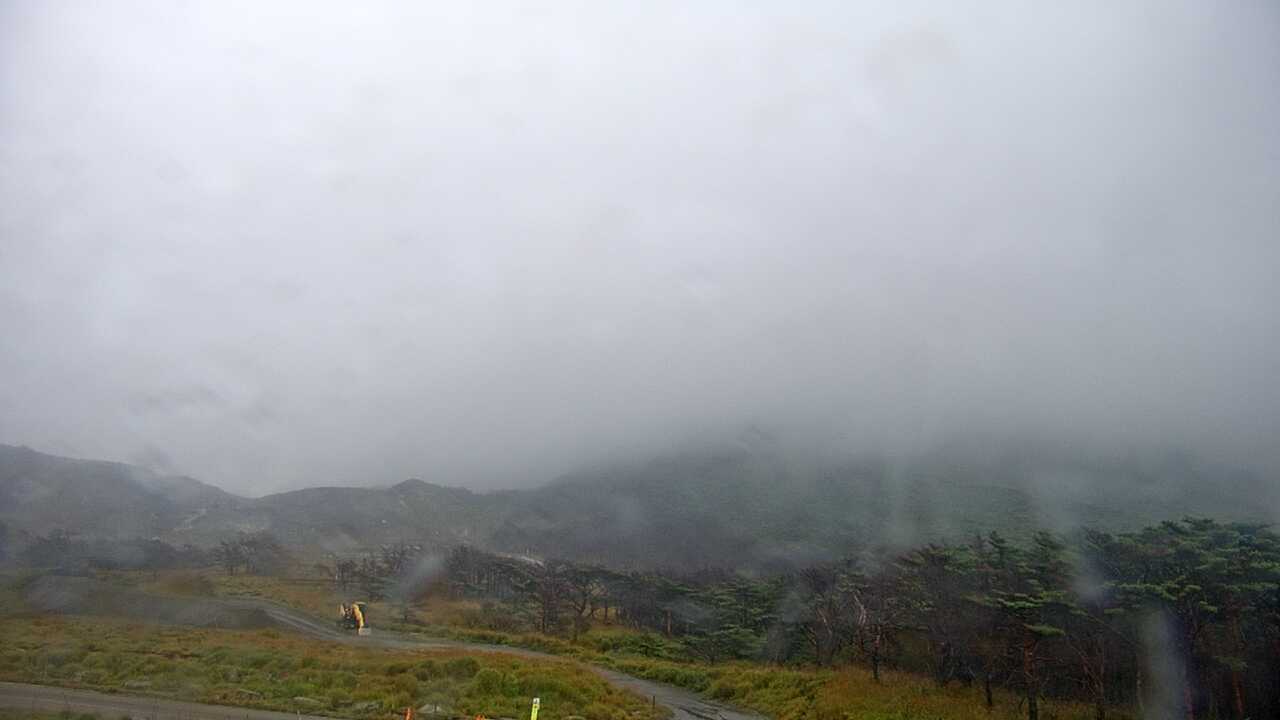 えびの高原からみた霧島連山