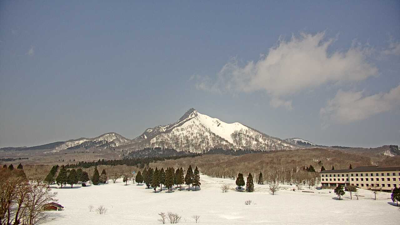 大山鏡ヶ成からみた烏ヶ山