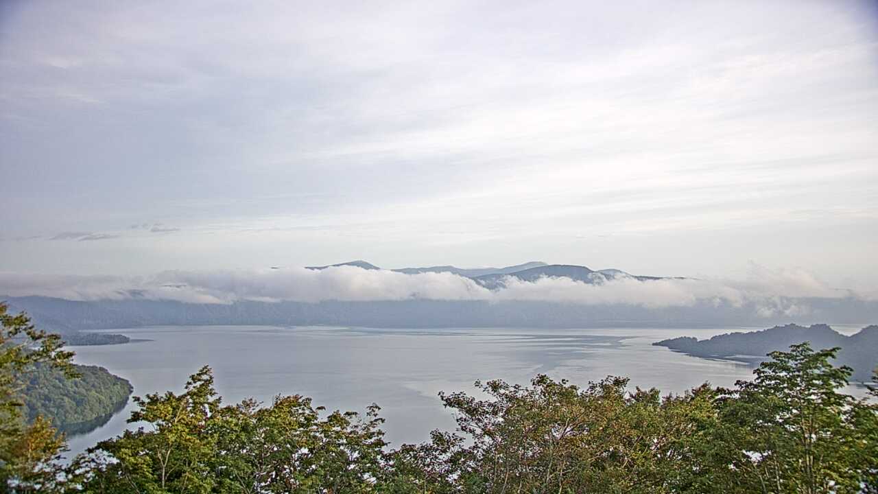発荷峠からみた十和田湖