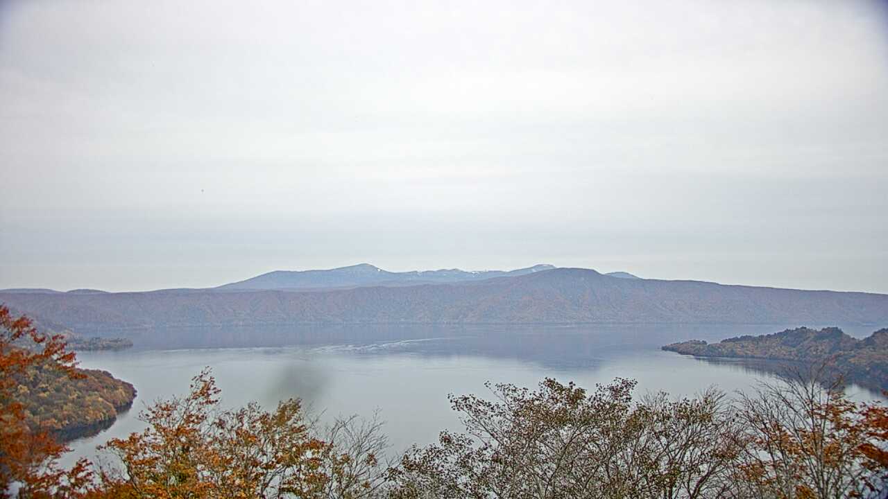 Lake Towadako as viewed from Hakka Pass
