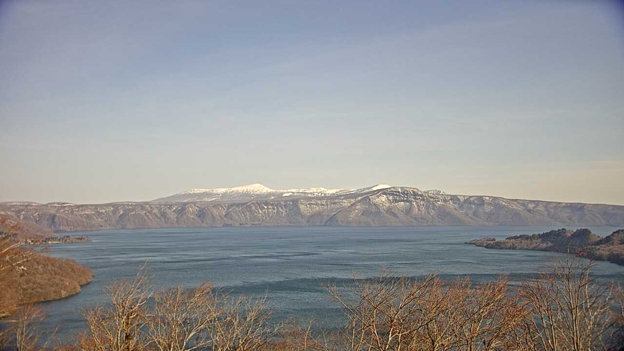 発荷峠からみた十和田湖
