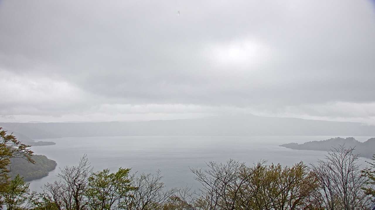 発荷峠からみた十和田湖