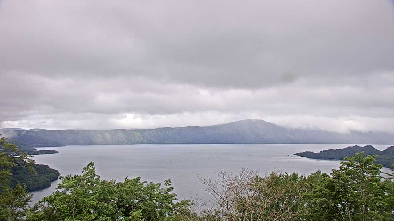 発荷峠からみた十和田湖