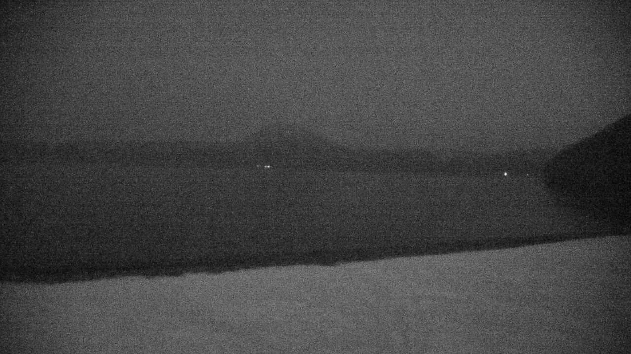 Chitose › North-west: Lake Shikotsu