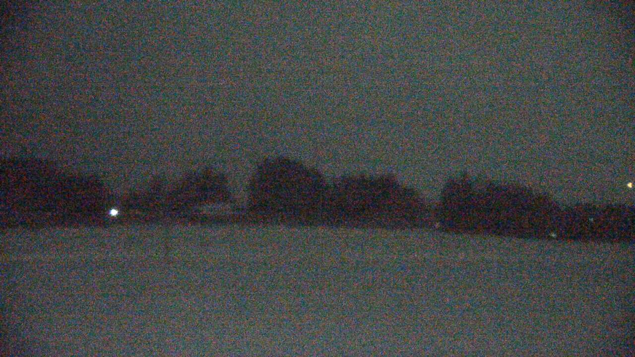 羽黒町からみた月山遠望