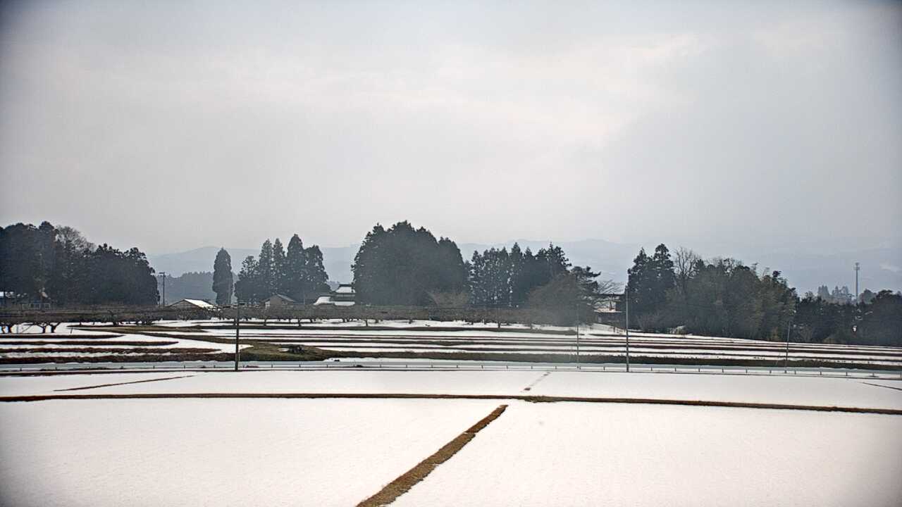 羽黒町からみた月山遠望