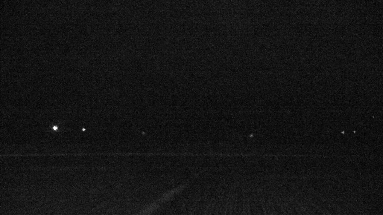 羽黒町からみた月山遠望