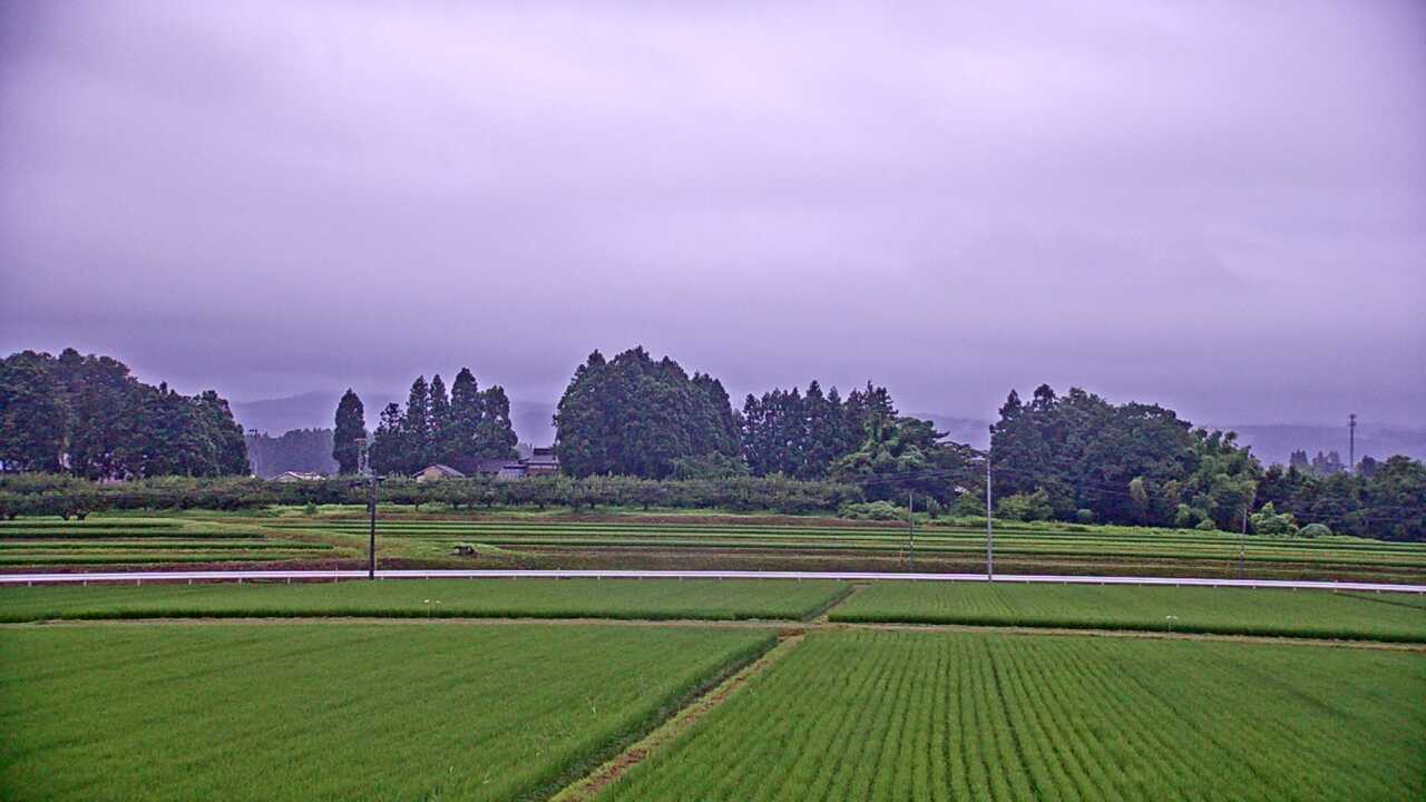 羽黒町からみた月山遠望